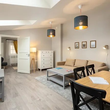 Bright 2bd Loft In Old Riga